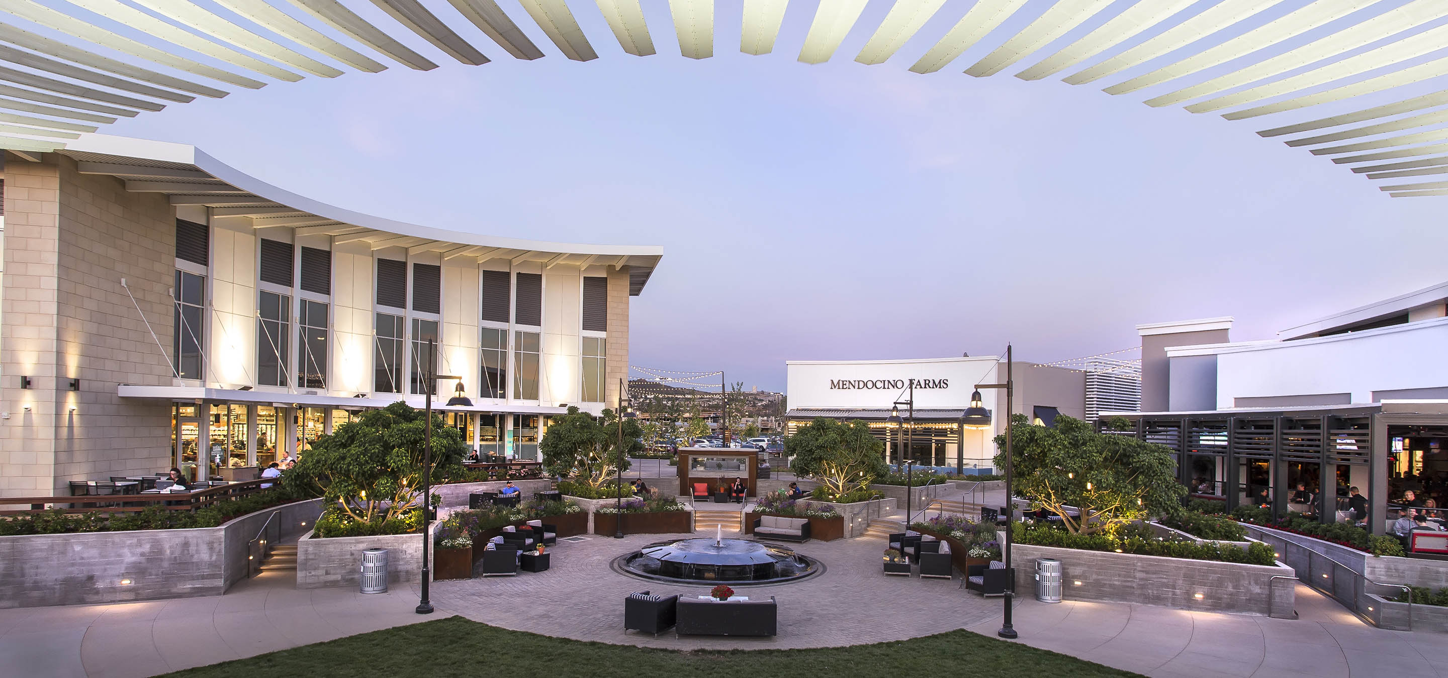 Las Vegas Premium Outlets - AO  Architecture. Design. Relationships.